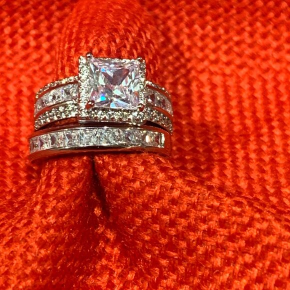 Sterling Silver Plated CZ Wedding Ring Set - Picture 4 of 9